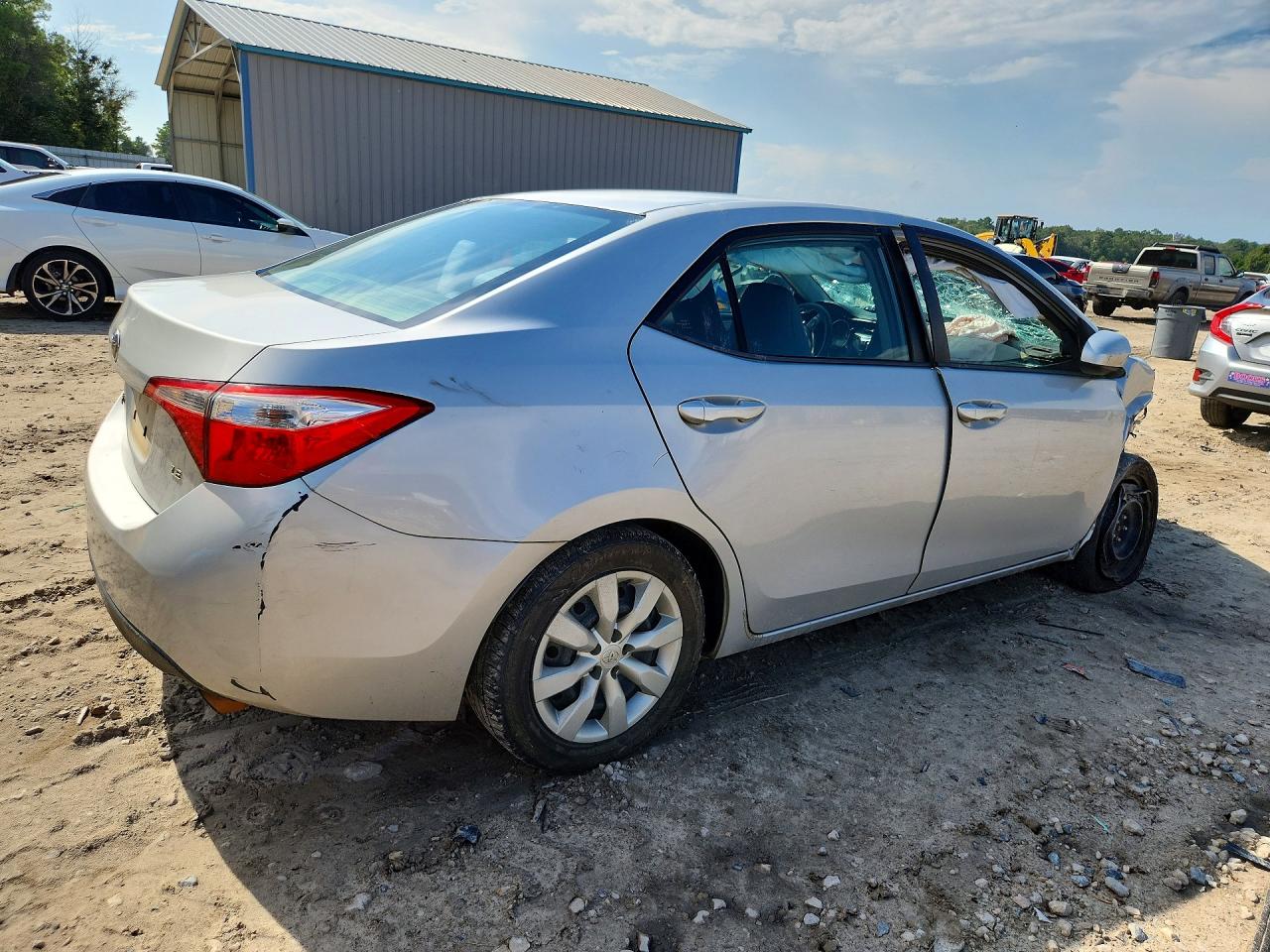 2015 TOYOTA COROLLA LE — снимка 3