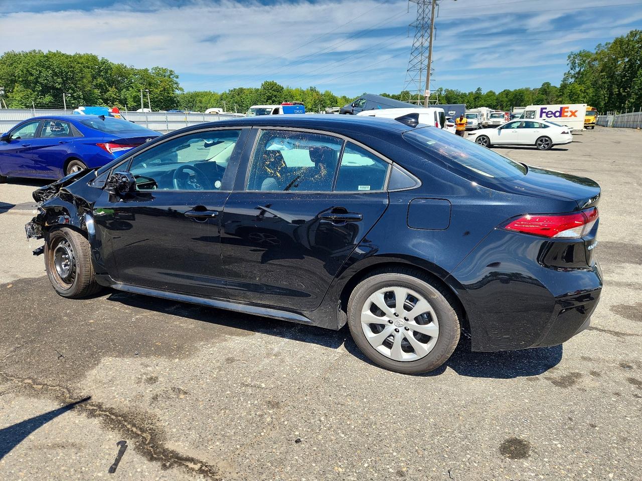 2026 TOYOTA COROLLA LE — снимка 2