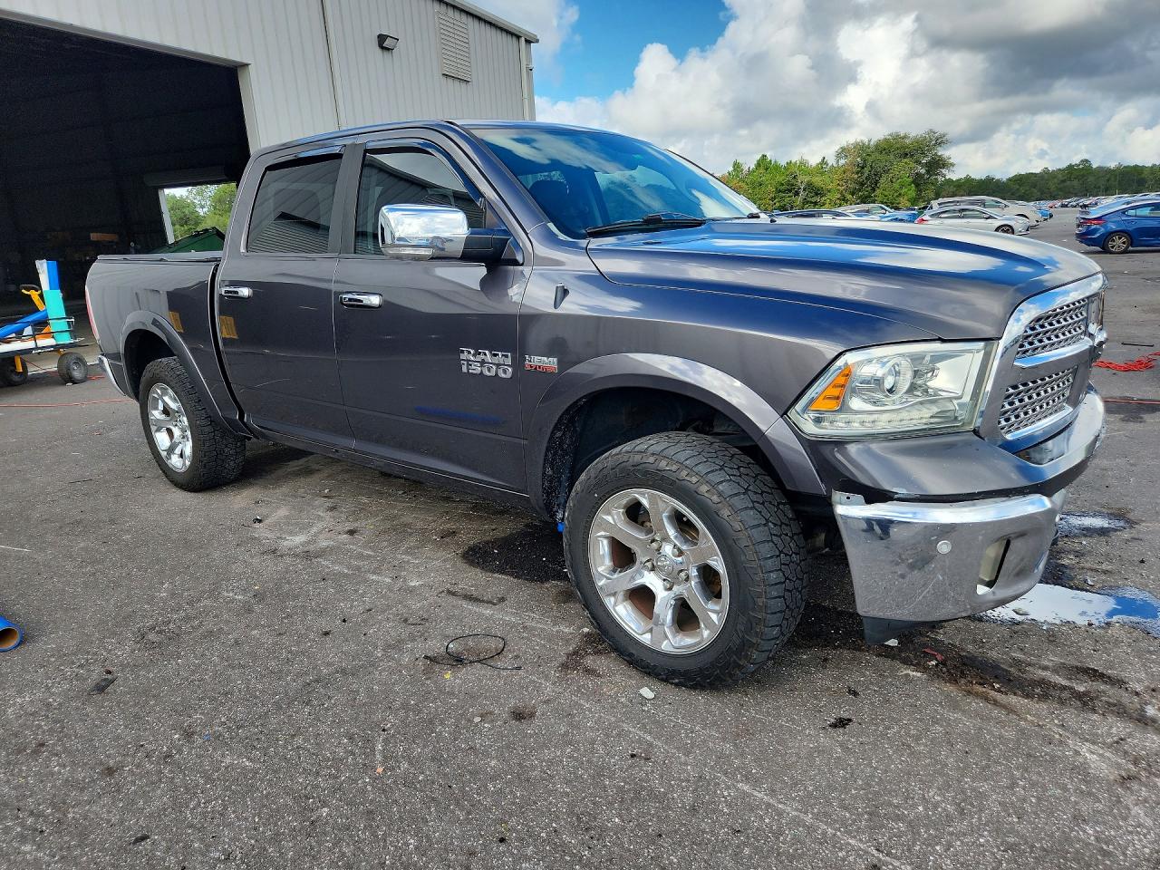 2015 RAM 1500 LARAMIE — снимка 4