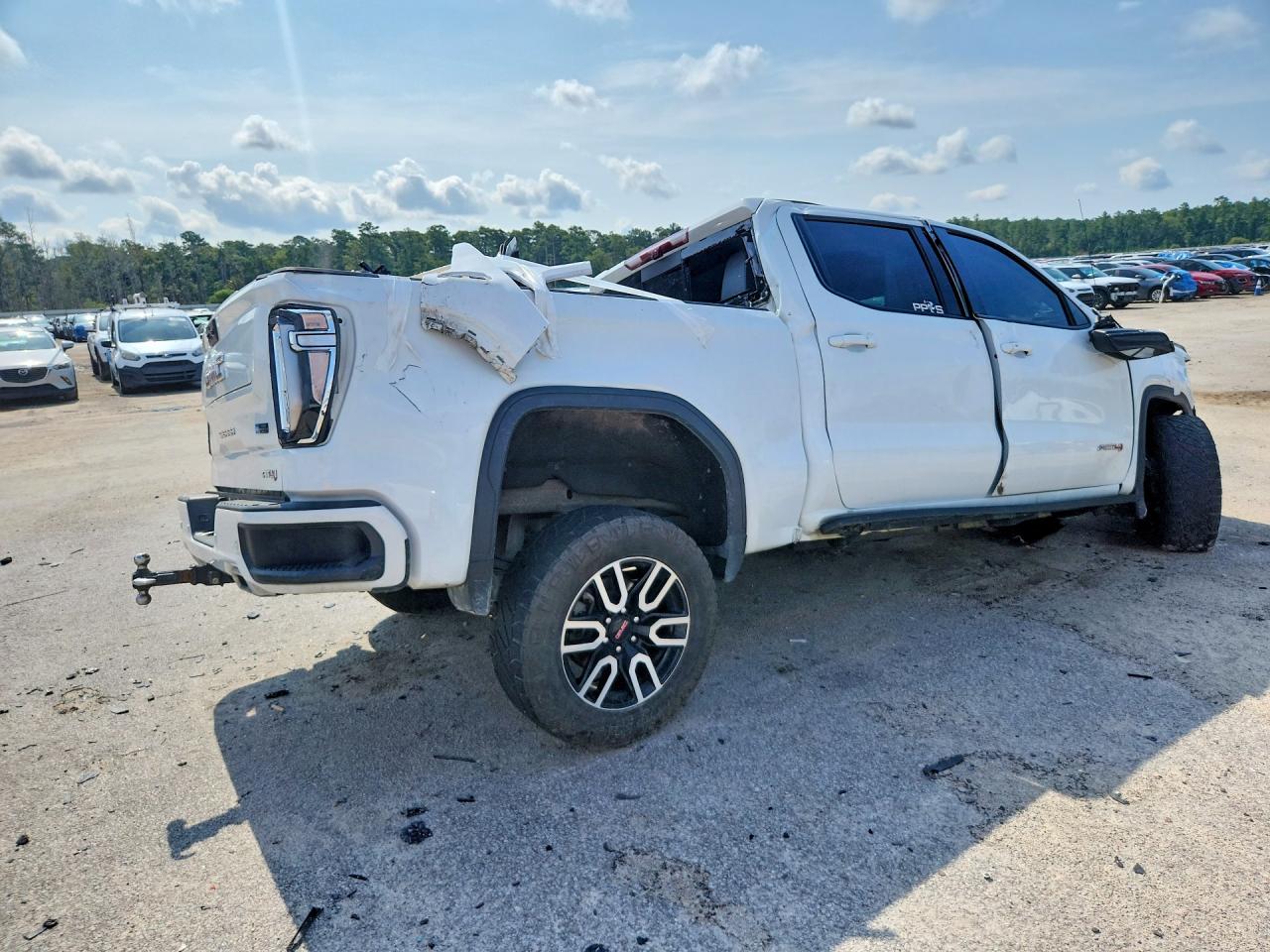 2024 GMC SIERRA K1500 AT4 — снимка 3