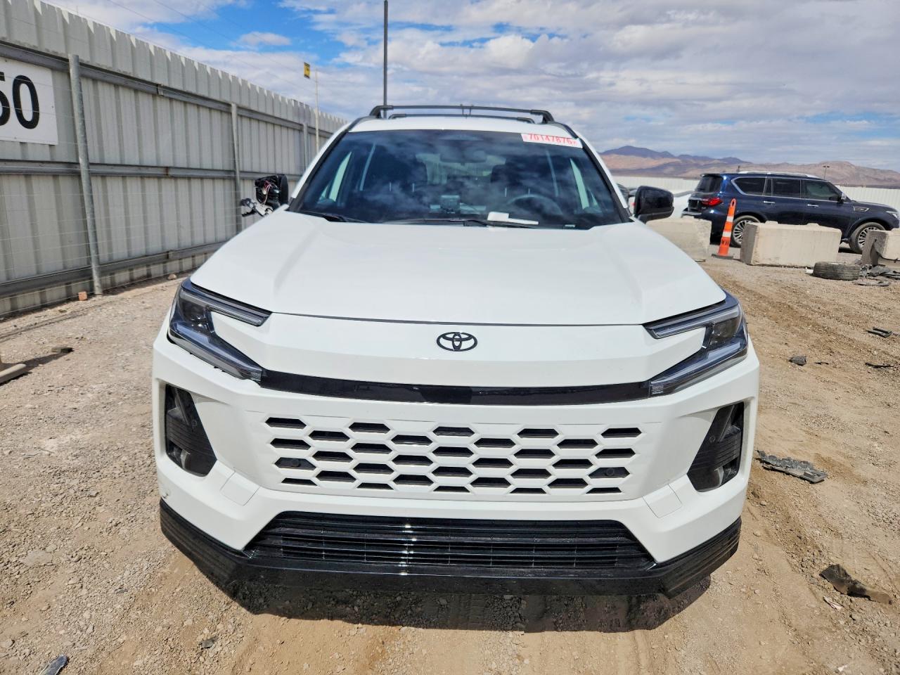2026 TOYOTA RAV4 WOODLAND — снимка 5