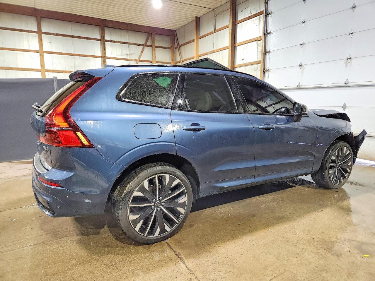 2026 VOLVO XC60 ULTRA — photo 3