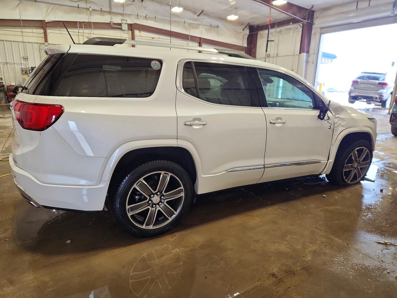 2017 GMC ACADIA DENALI — снимка 3