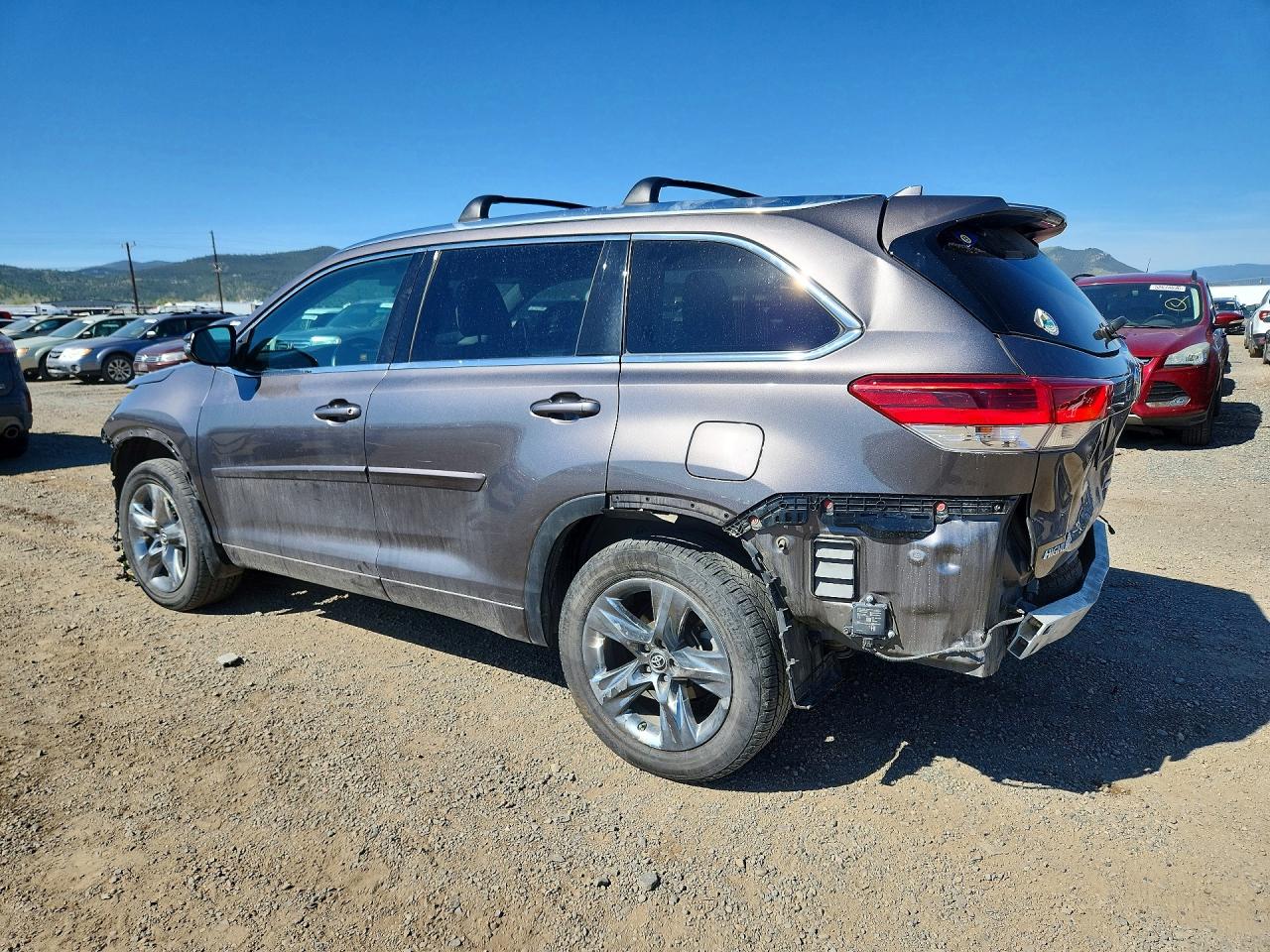 2019 TOYOTA HIGHLANDER LIMITED PLATINUM — снимка 2