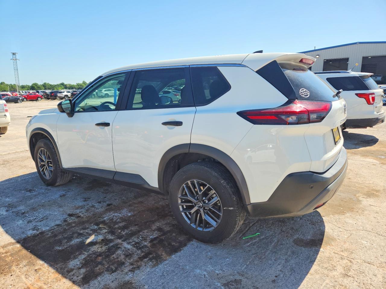 2023 NISSAN ROGUE S — снимка 2