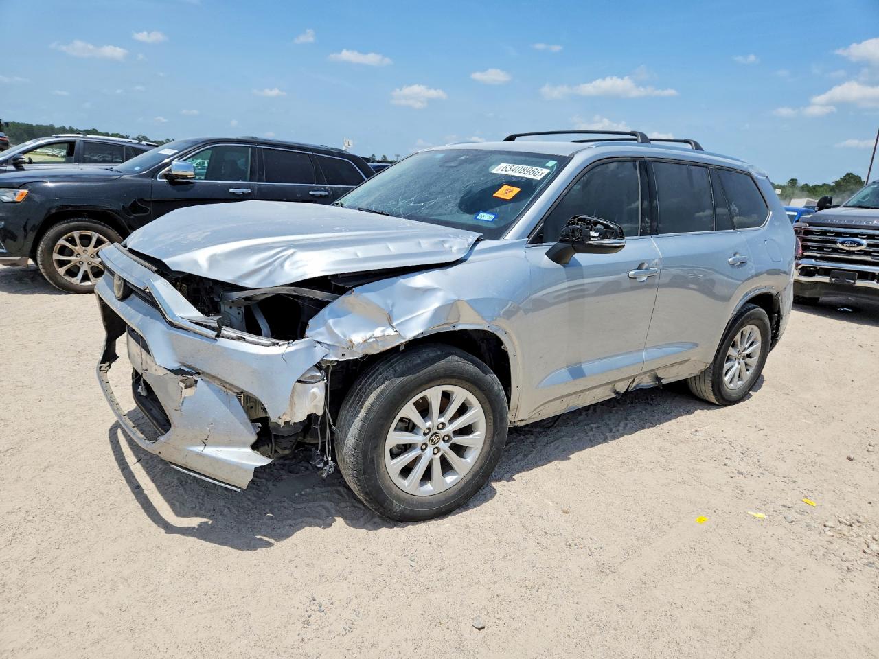 2024 TOYOTA GRAND HIGHLANDER XLE