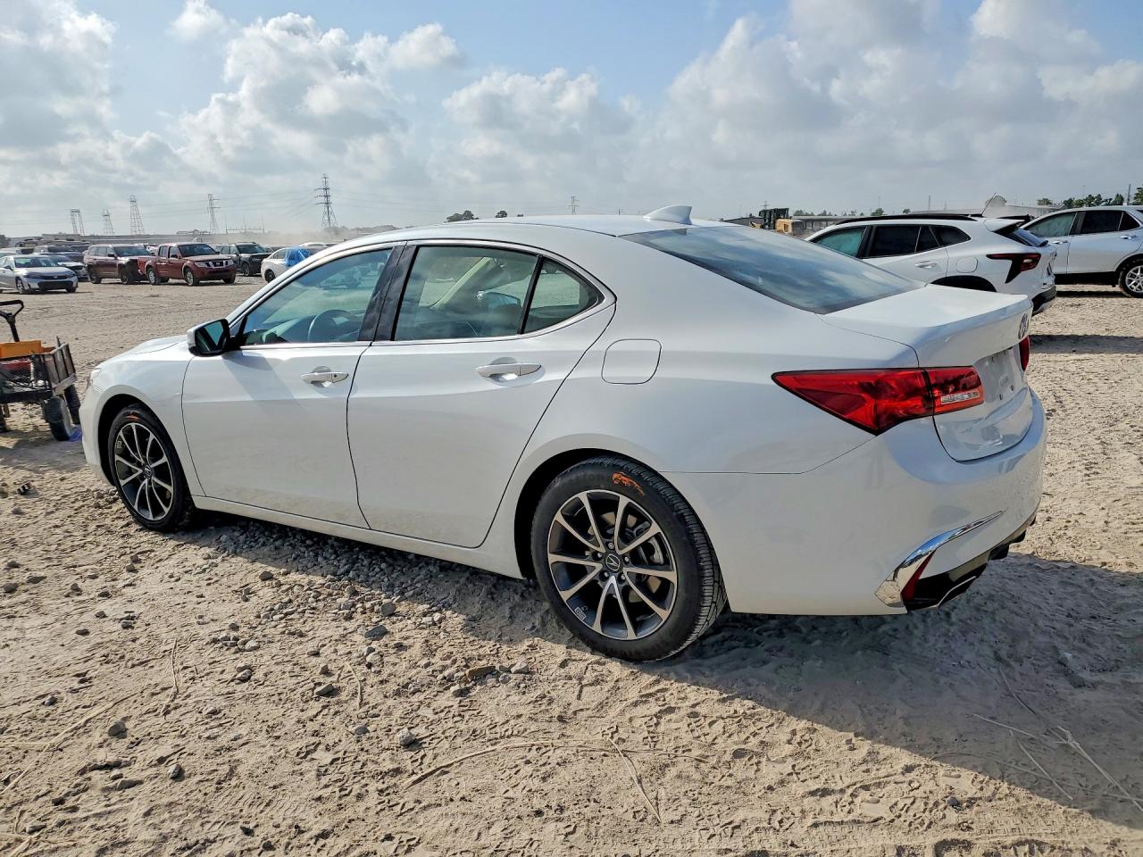 2019 ACURA TLX — снимка 2