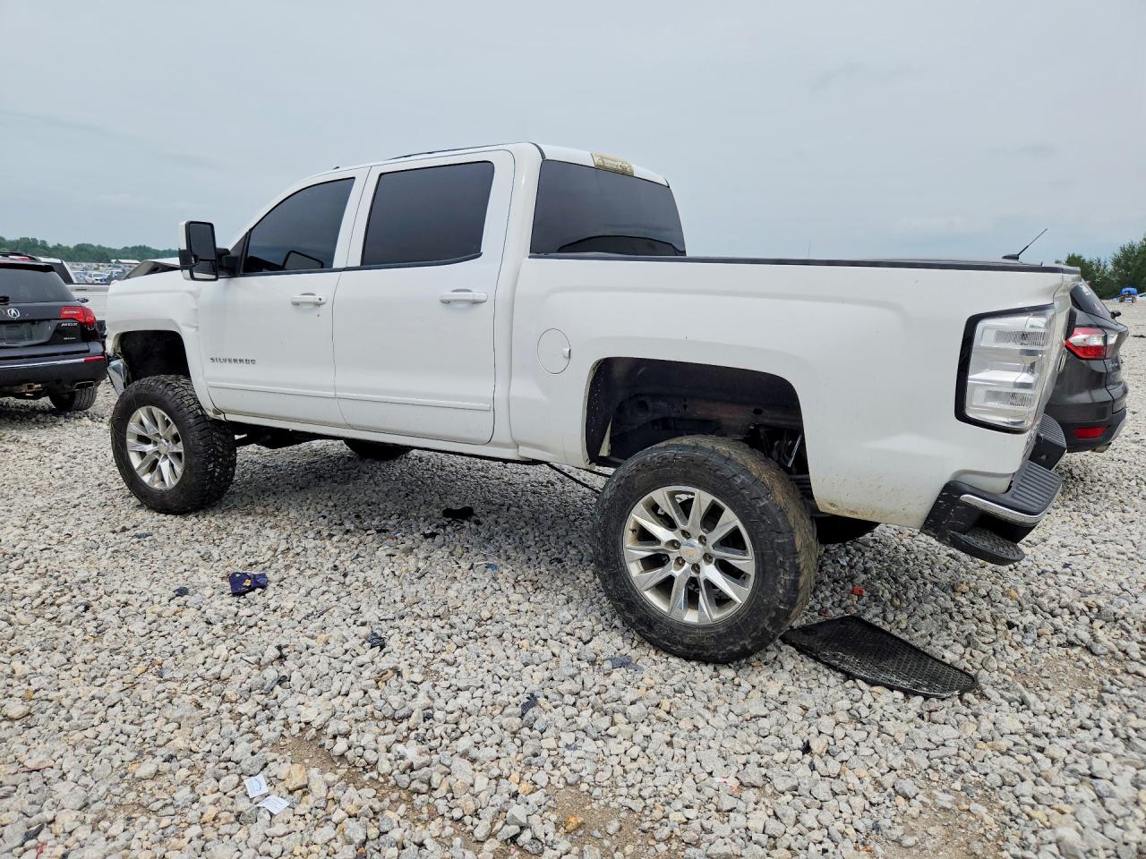 2015 CHEVROLET SILVERADO K1500 LT — снимка 2