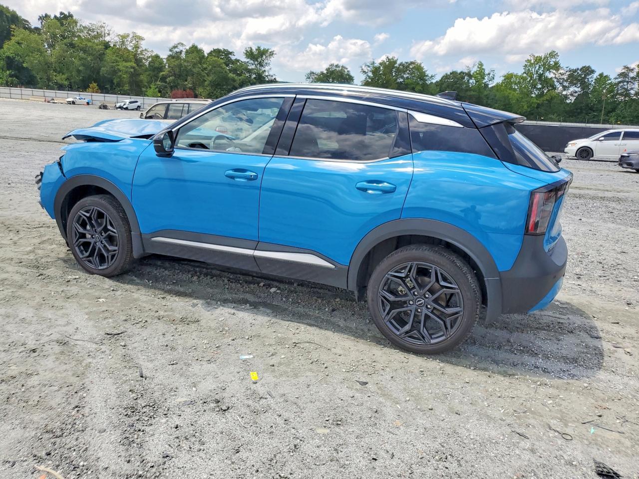 2025 NISSAN KICKS SR — снимка 2