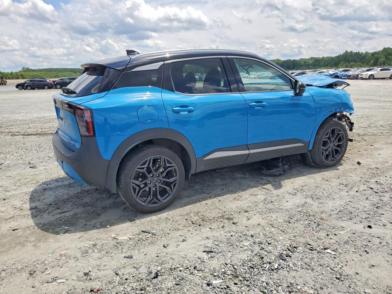 2025 NISSAN KICKS SR — снимка 3