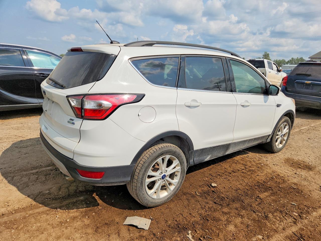 2018 FORD ESCAPE SE — снимка 3