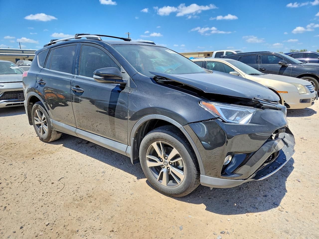 2016 TOYOTA RAV4 XLE — снимка 4