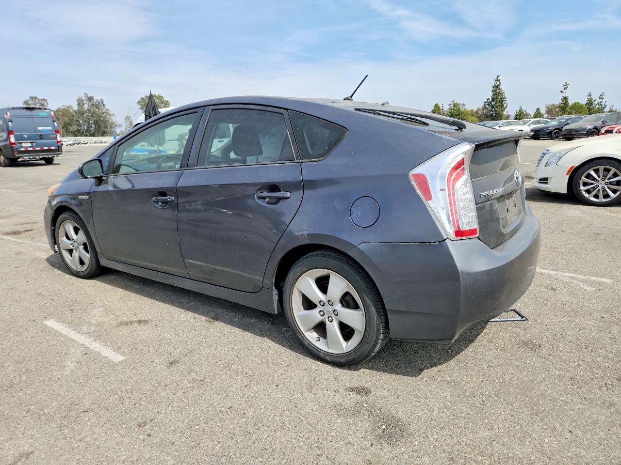 2015 TOYOTA PRIUS TWO — снимка 2