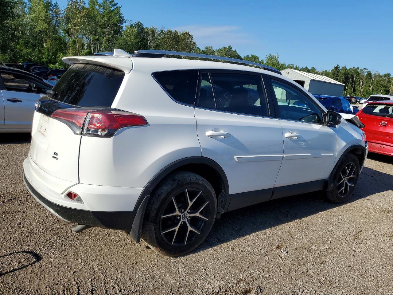 2016 TOYOTA RAV4 SE — снимка 3