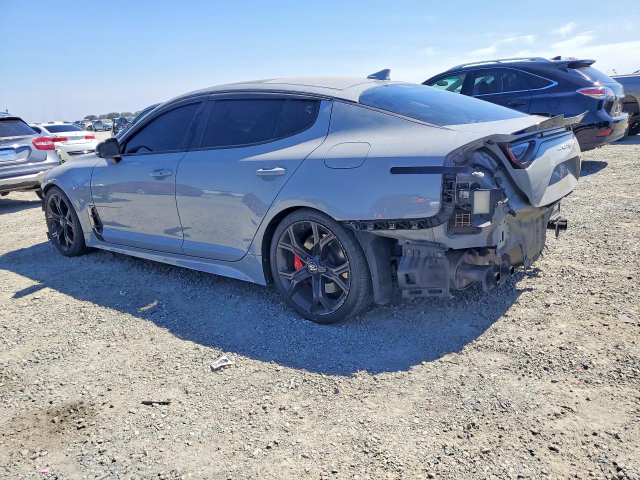 2019 KIA STINGER GT2 — снимка 2