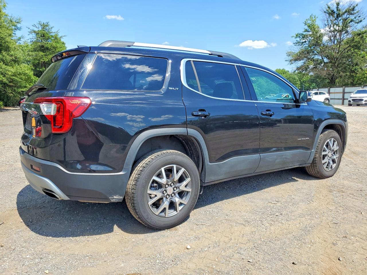 2023 GMC ACADIA SLT — снимка 3