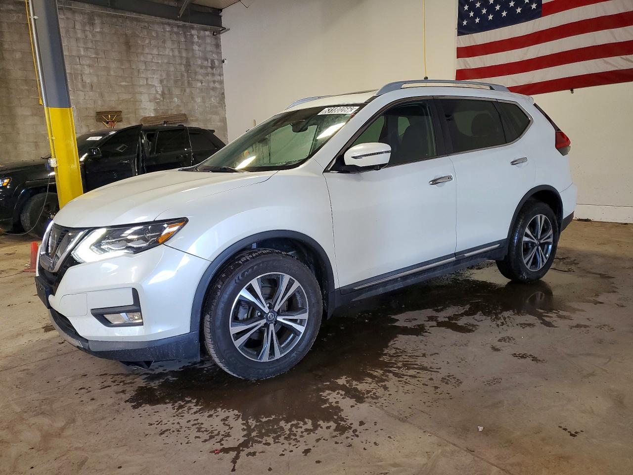 2017 NISSAN ROGUE SL