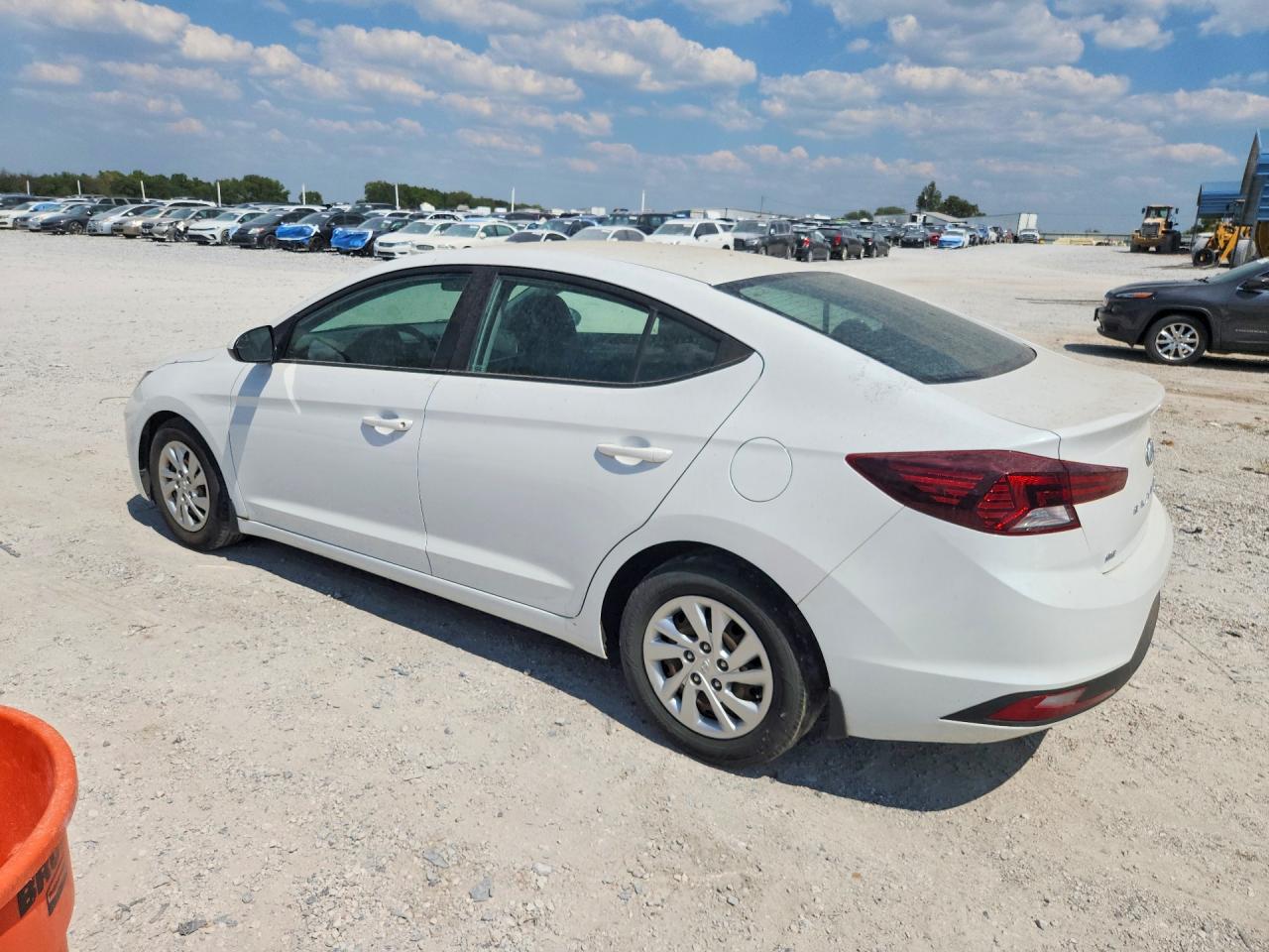 2019 HYUNDAI ELANTRA SE — снимка 2