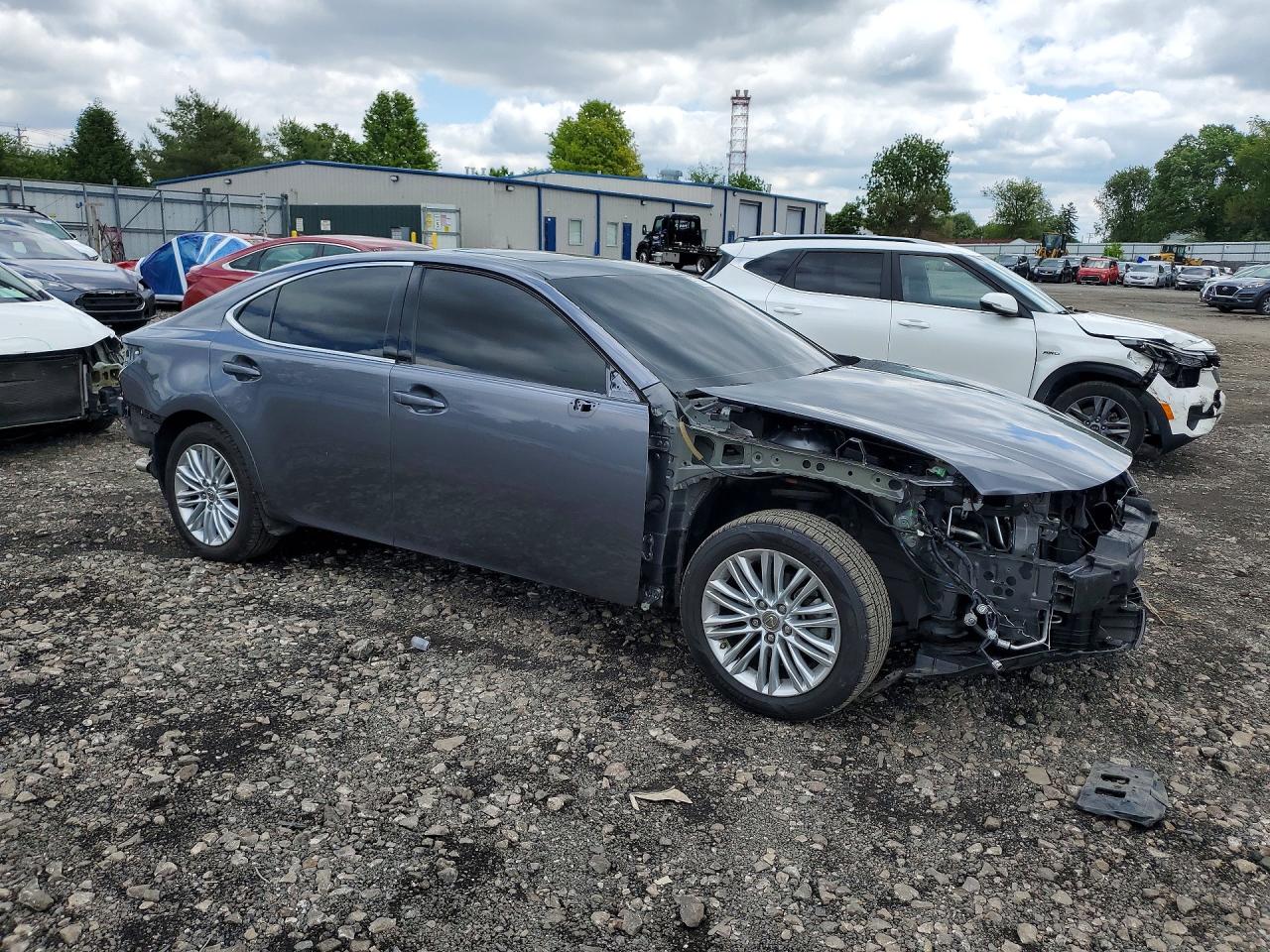 2015 LEXUS ES 350 — снимка 4