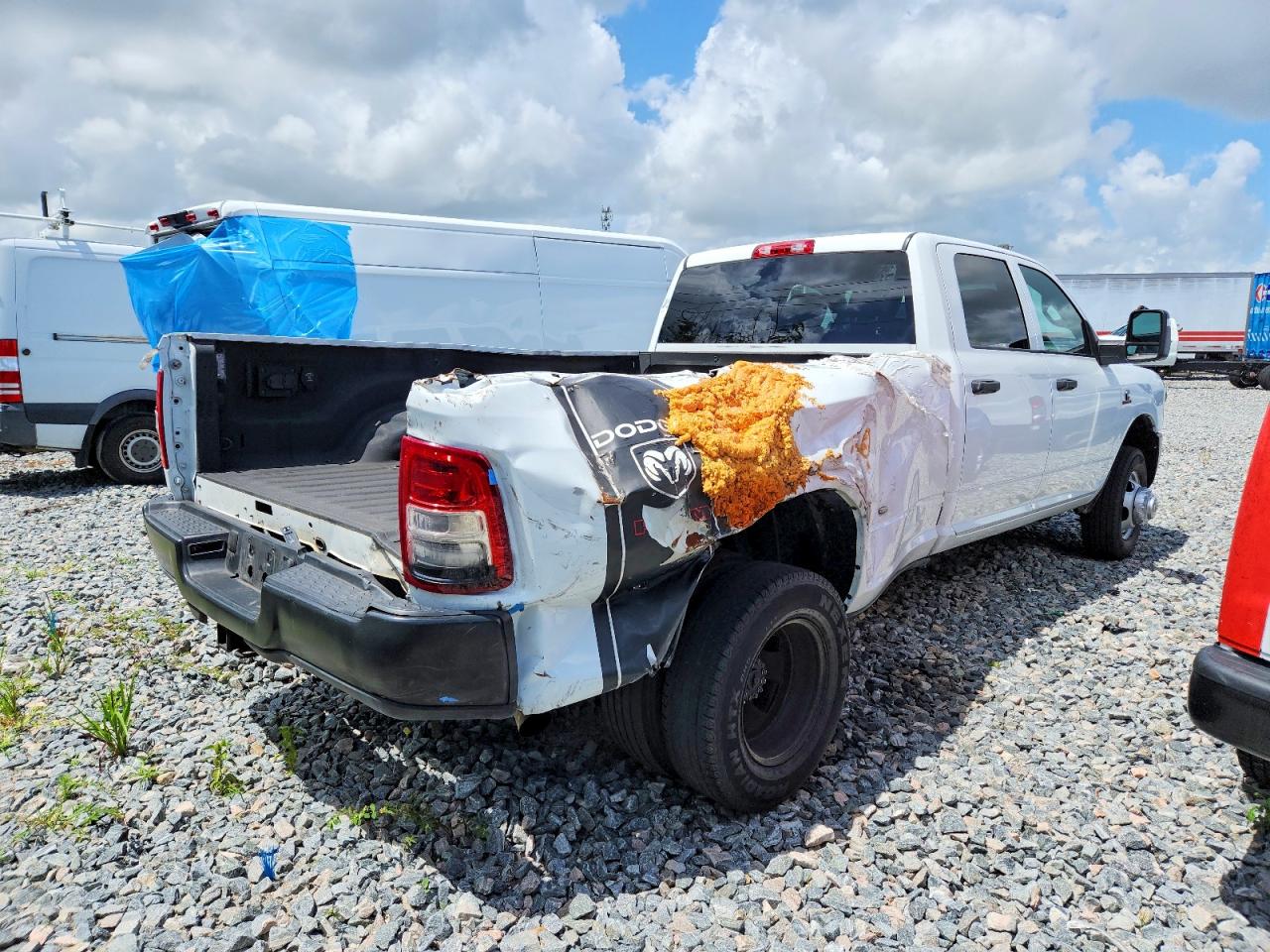 2024 RAM 3500 TRADESMAN — снимка 4