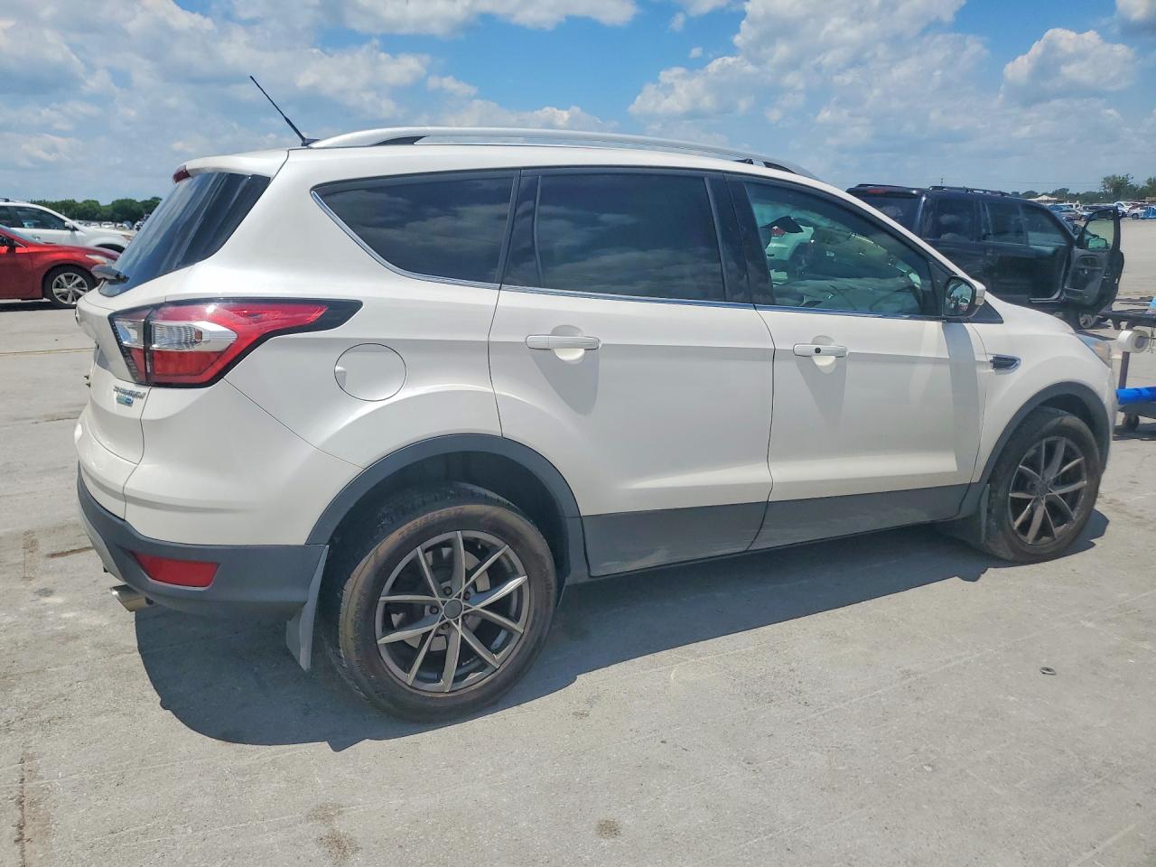 2017 FORD ESCAPE TITANIUM — снимка 3