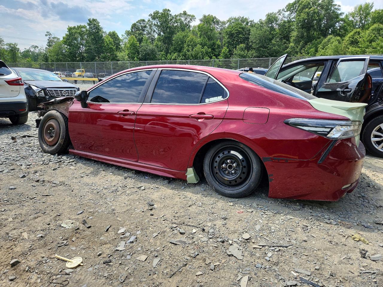 2018 TOYOTA CAMRY SE — снимка 2