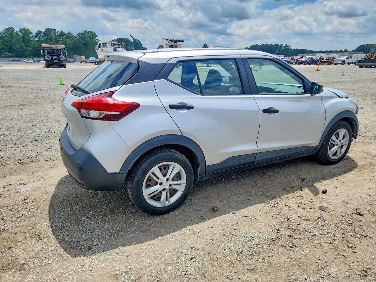 2020 NISSAN KICKS S — снимка 3