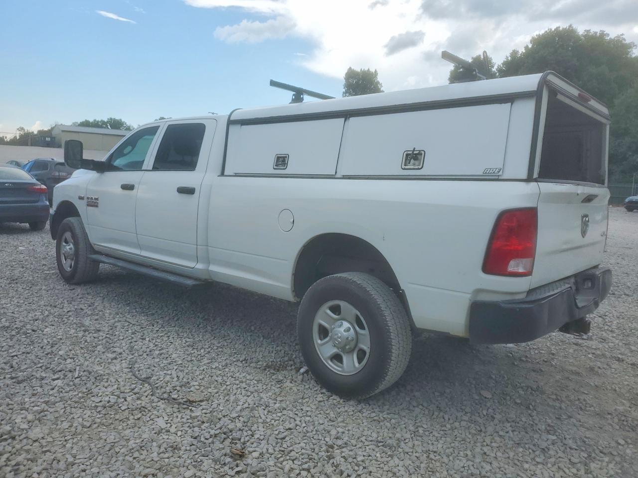2016 RAM 2500 ST — снимка 2