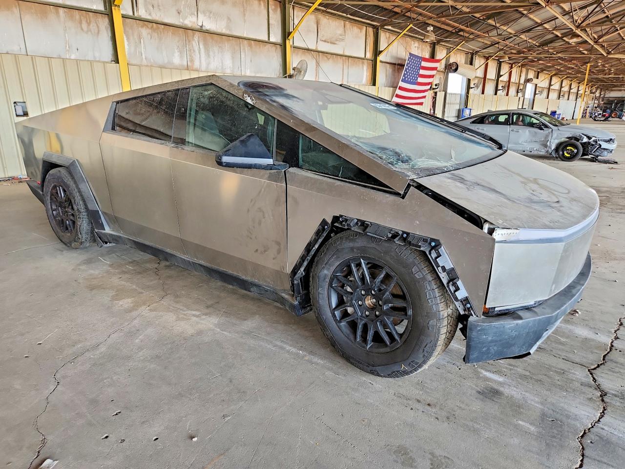 2025 TESLA CYBERTRUCK — снимка 4