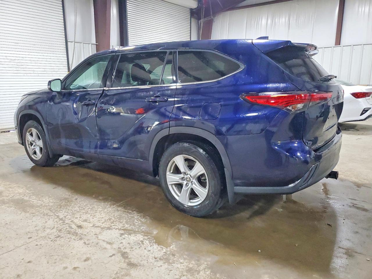 2020 TOYOTA HIGHLANDER LE — снимка 2