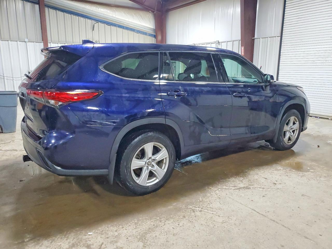 2020 TOYOTA HIGHLANDER LE — снимка 3