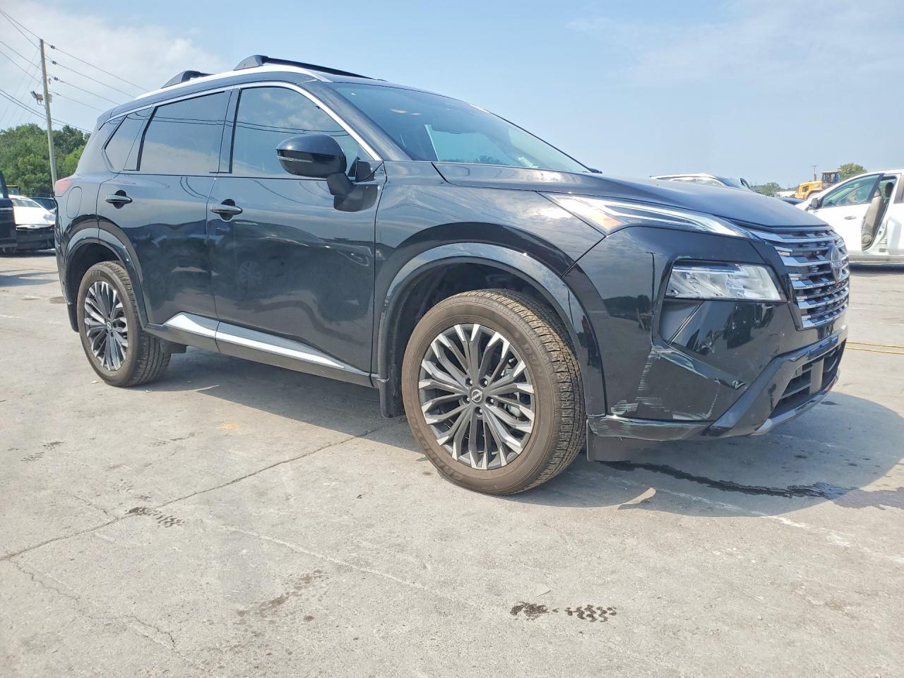 2026 NISSAN ROGUE PLATINUM — снимка 4