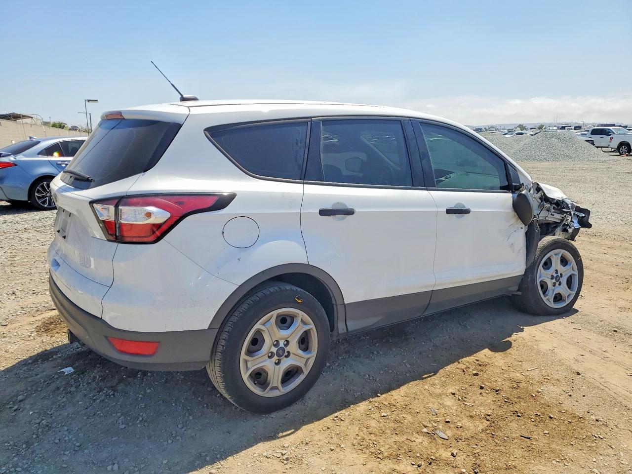 2018 FORD ESCAPE S — снимка 3