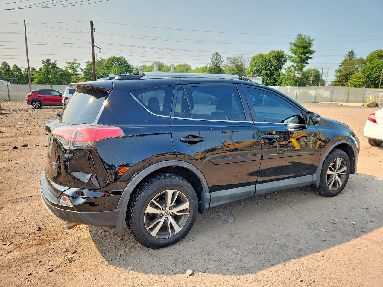 2016 TOYOTA RAV4 XLE — снимка 3
