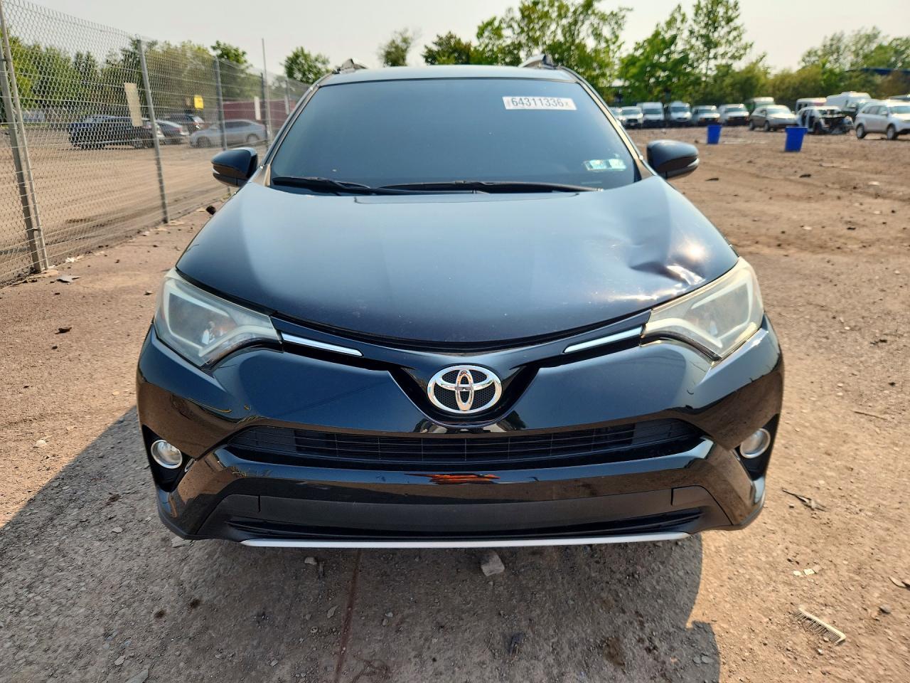 2016 TOYOTA RAV4 XLE — снимка 5