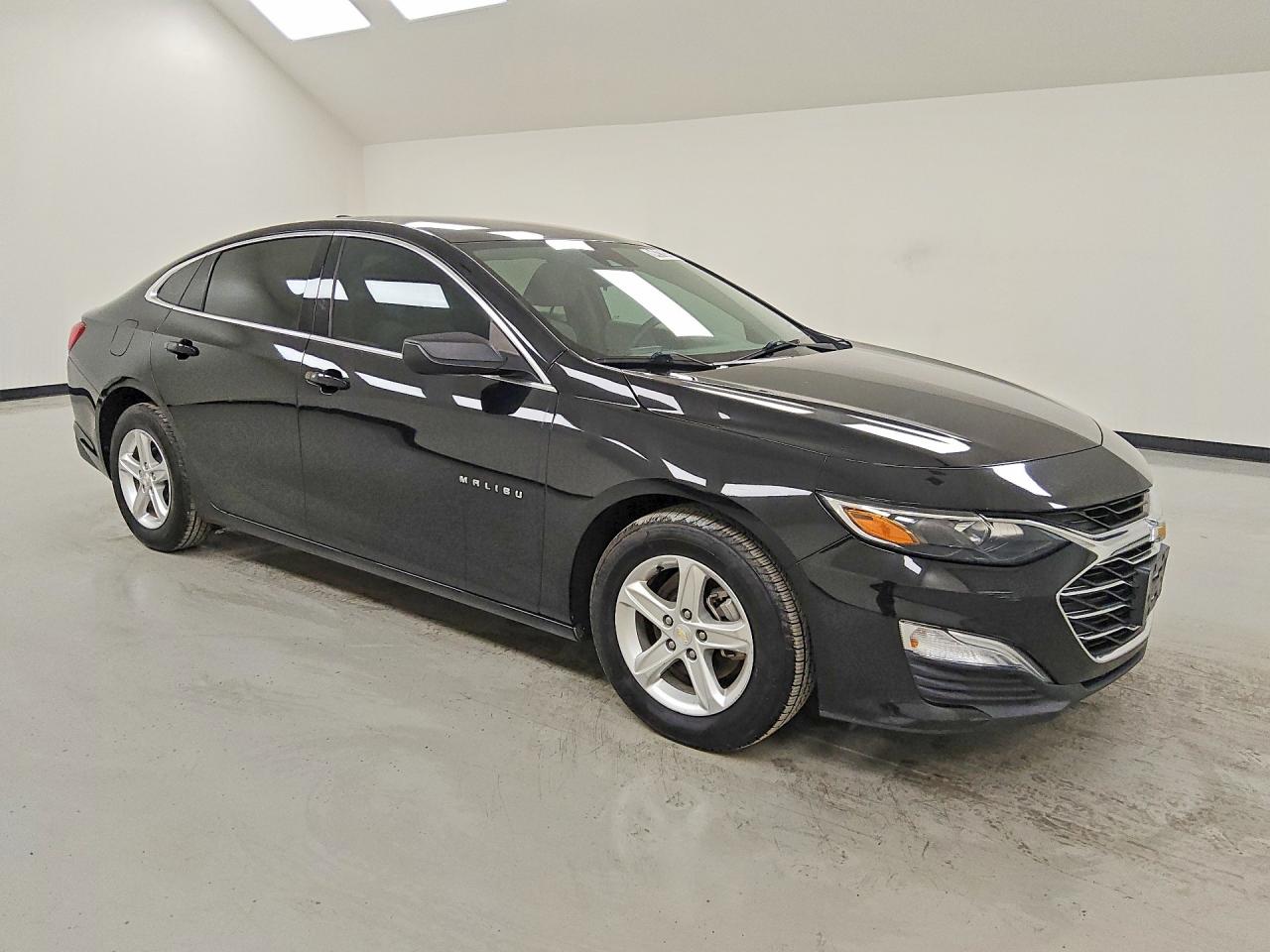 2023 CHEVROLET MALIBU LS — снимка 4