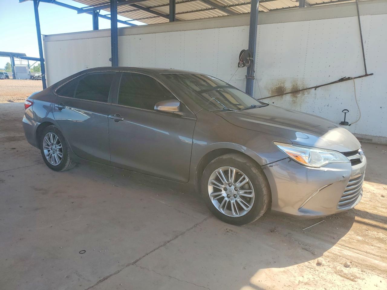 2015 TOYOTA CAMRY LE — снимка 4