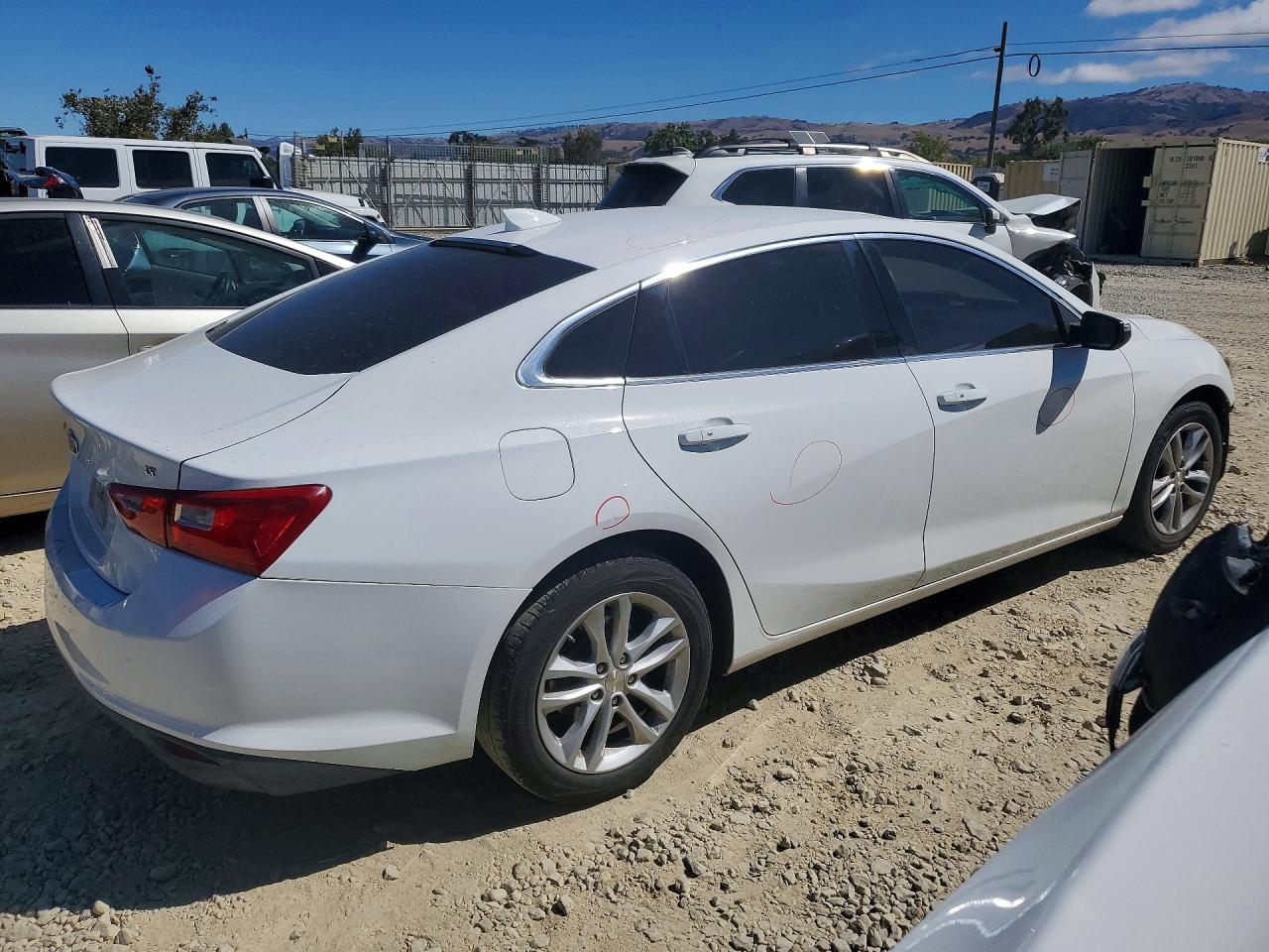 2018 CHEVROLET MALIBU LT — снимка 3