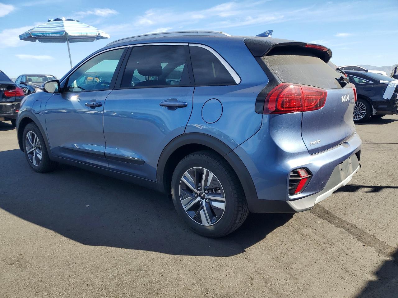 2022 KIA NIRO EX — снимка 2