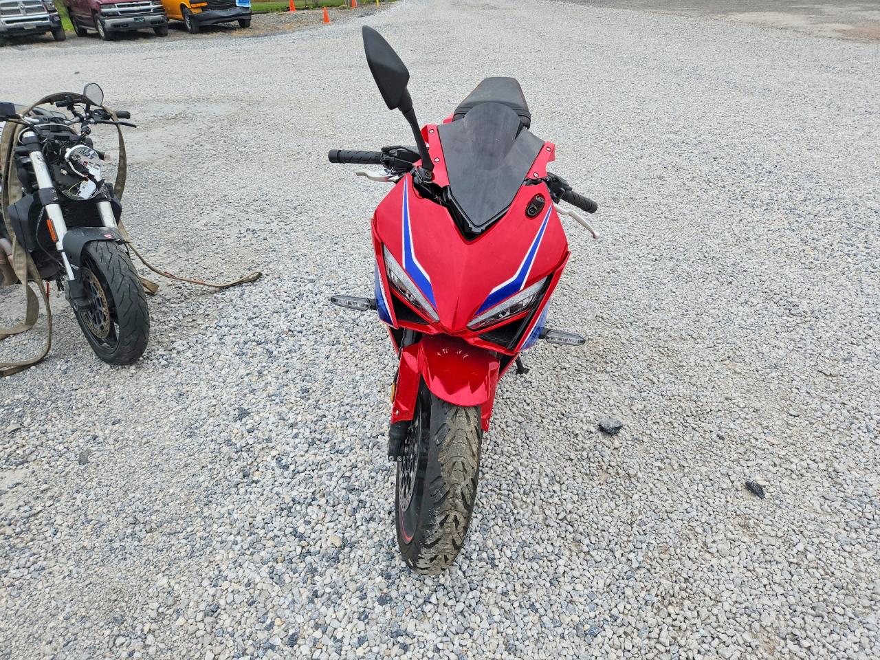 2024 HONDA CBR650 R — снимка 2