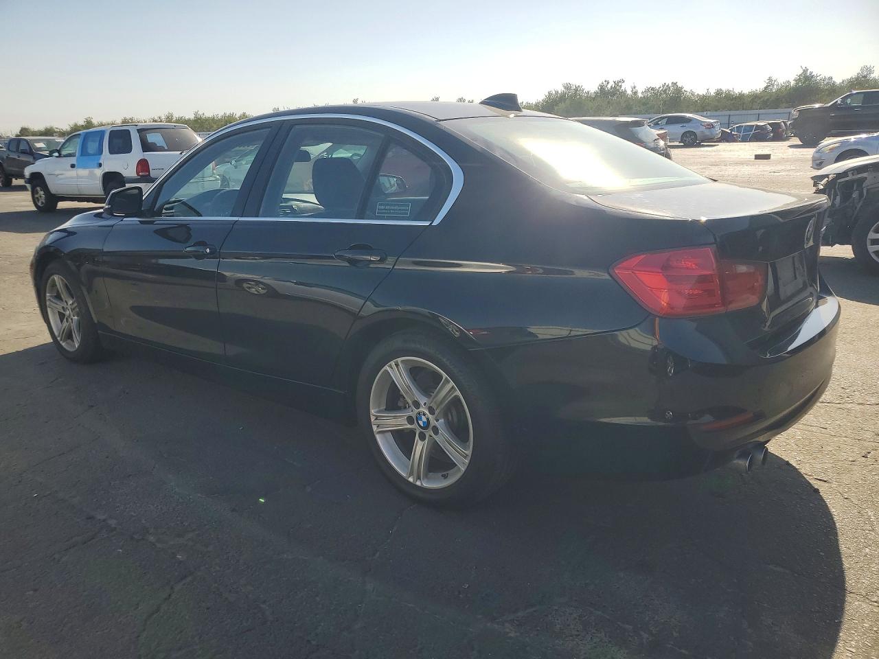 2015 BMW 328 I SULEV — снимка 2