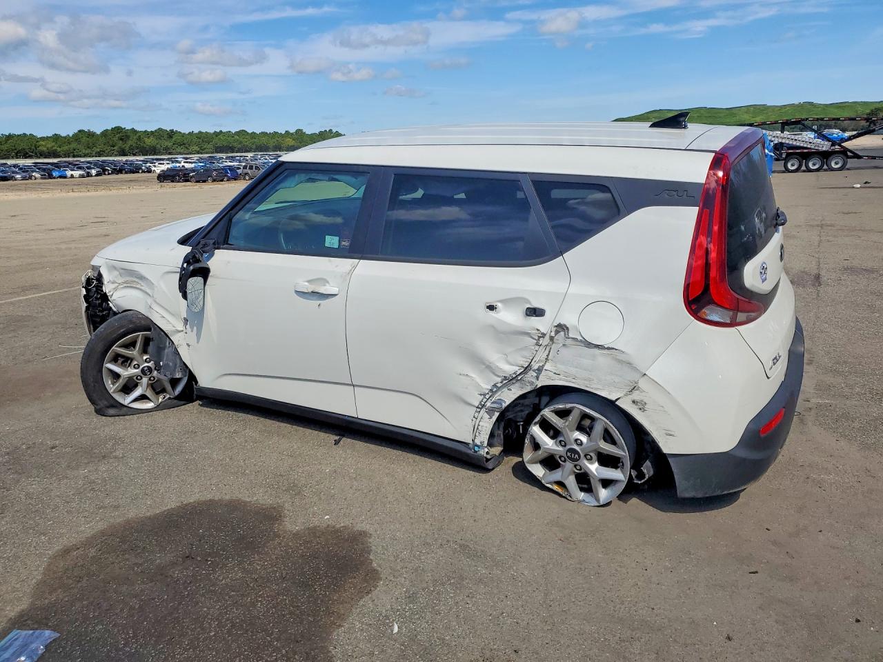 2021 KIA SOUL S — снимка 2