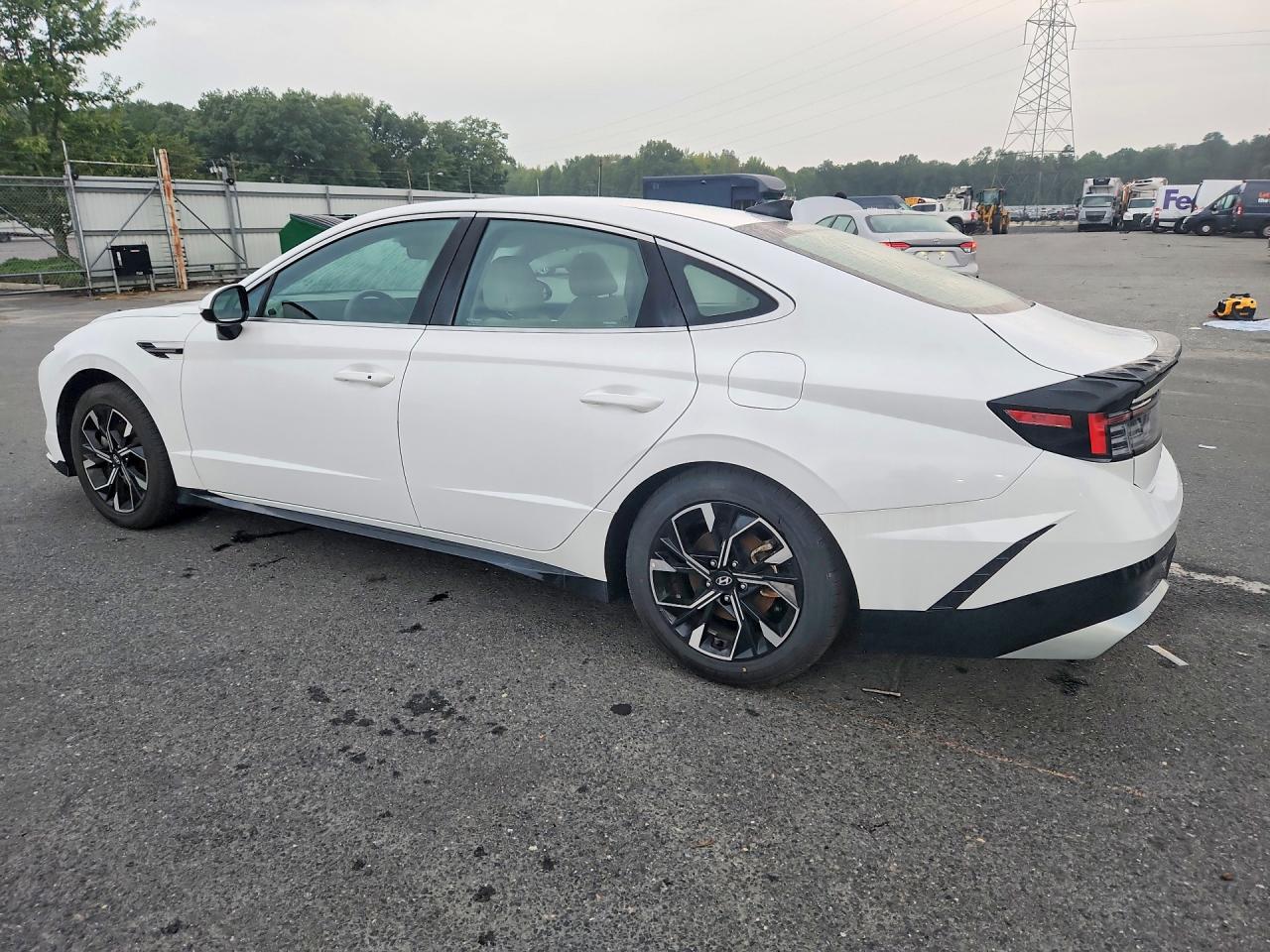 2025 HYUNDAI SONATA SEL — снимка 2