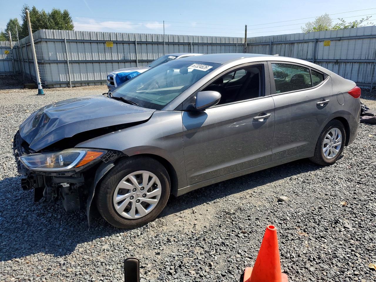 2018 HYUNDAI ELANTRA SE