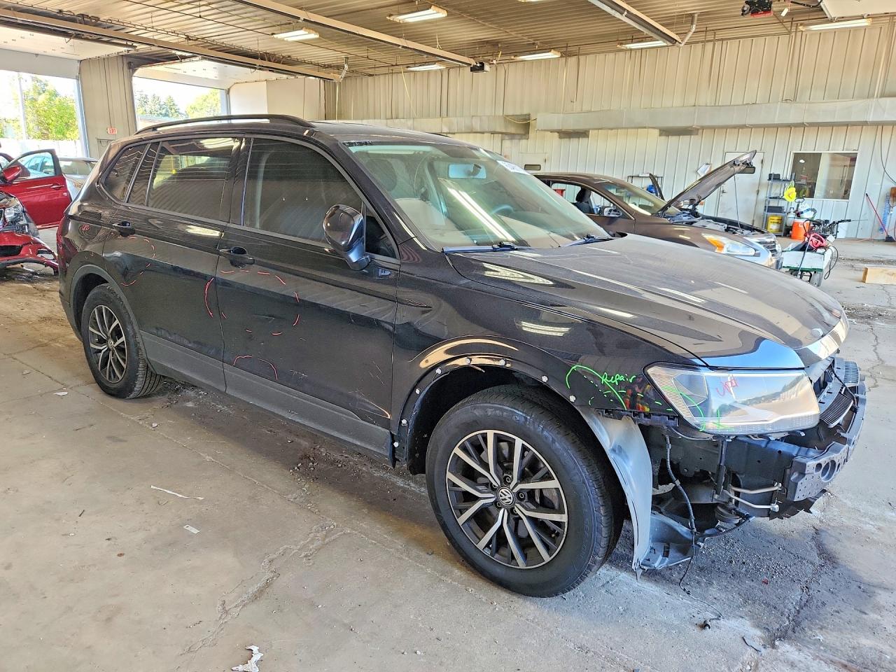 2021 VOLKSWAGEN TIGUAN S — снимка 4