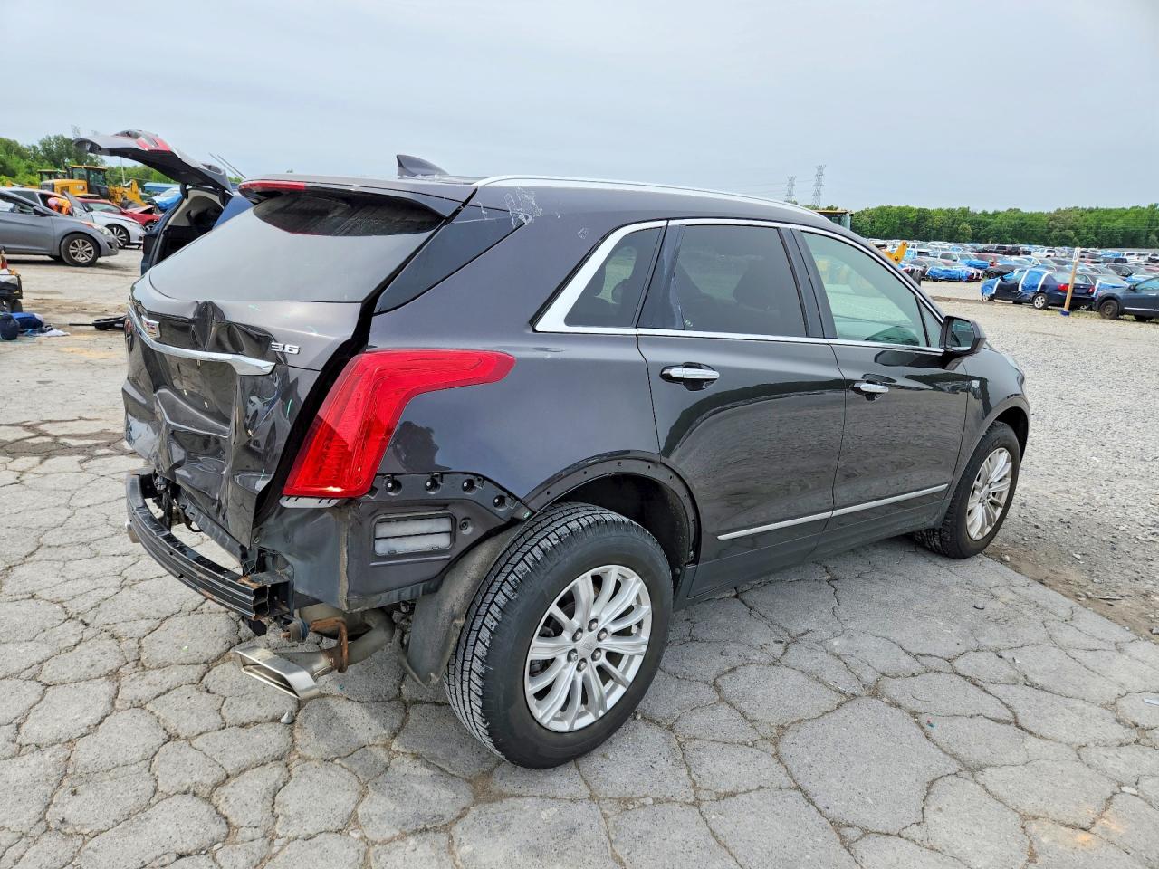 2017 CADILLAC XT5 — снимка 3