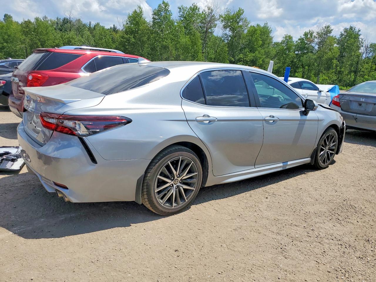 2021 TOYOTA CAMRY SE — снимка 3