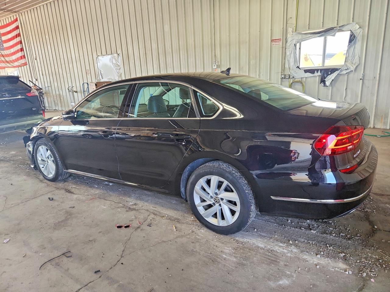 2018 VOLKSWAGEN PASSAT SE — снимка 2
