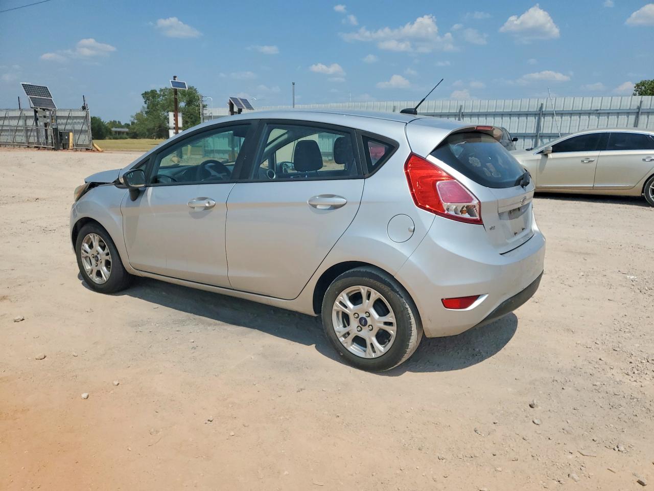 2016 FORD FIESTA SE — снимка 2