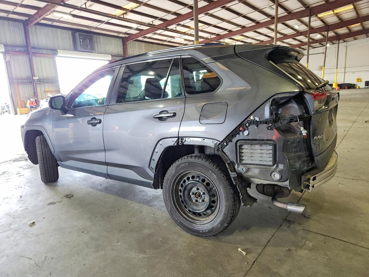 2021 TOYOTA RAV4 LE — снимка 2